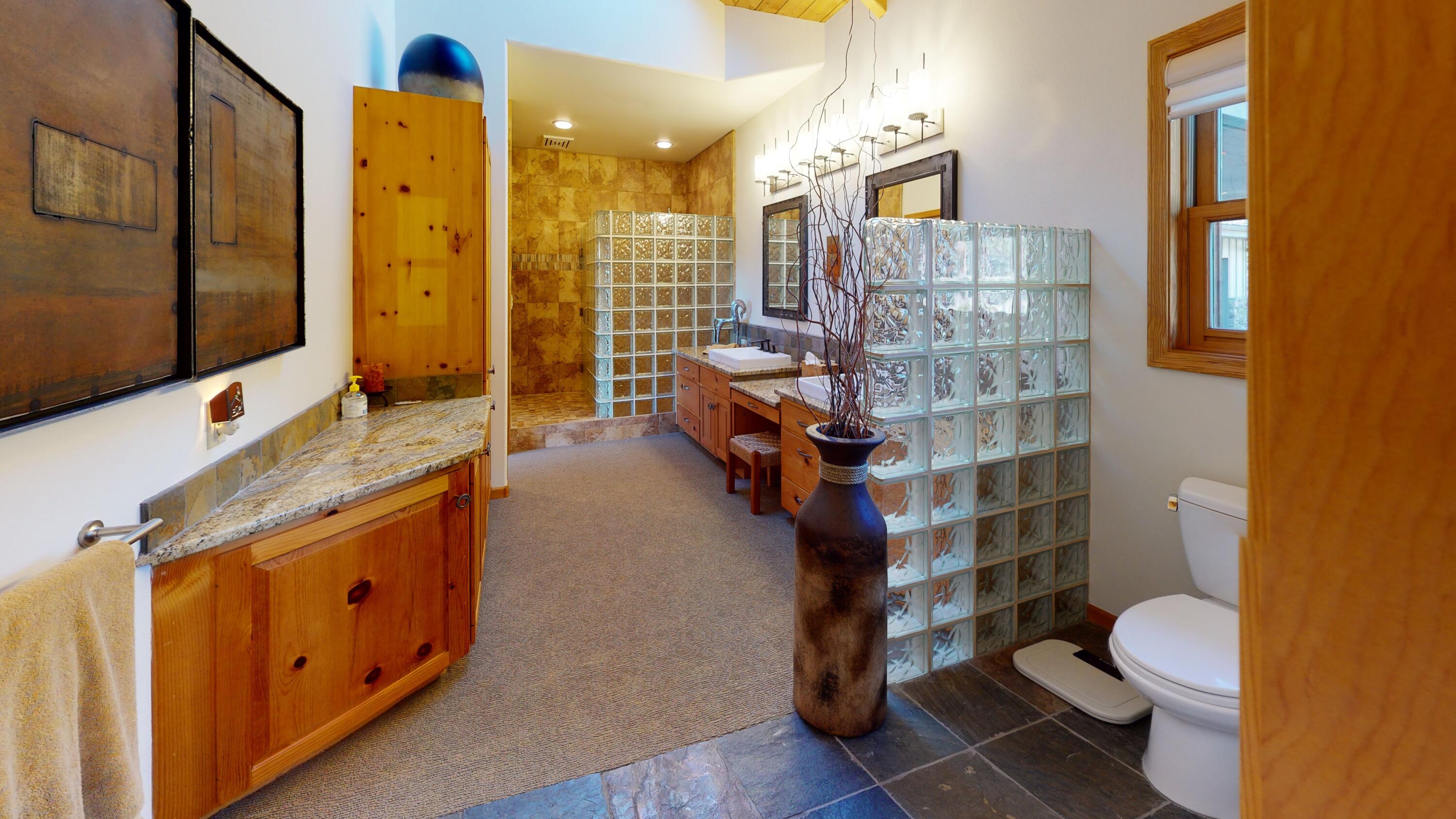 16711 Fair Mile Road Sisters, OR 97759 - Photo 26 of 61 16711-Fair-Mile-Bathroom