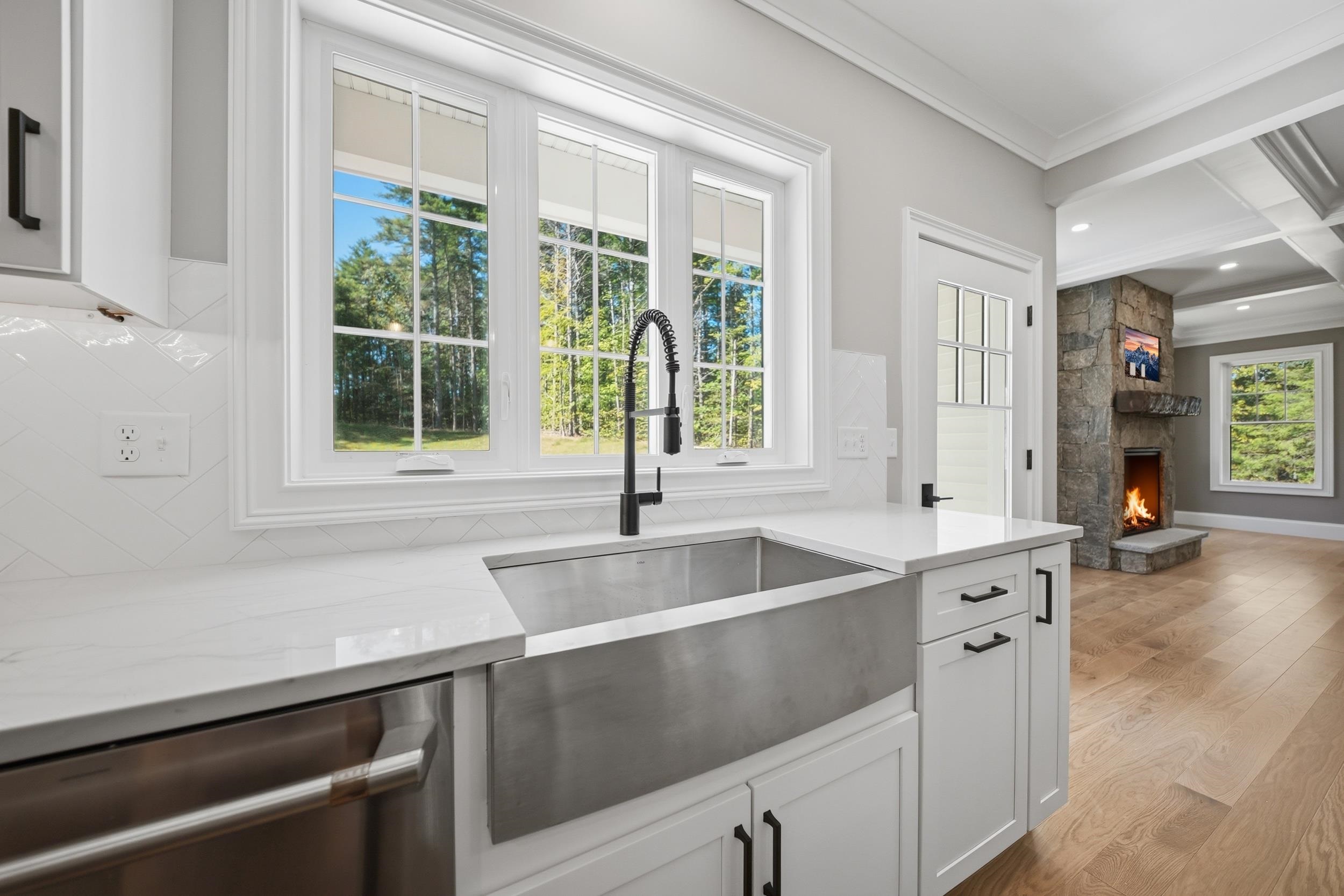 109 Crowley Road Candia, NH 03034 - Photo 6 of 45 Gallery Image 6