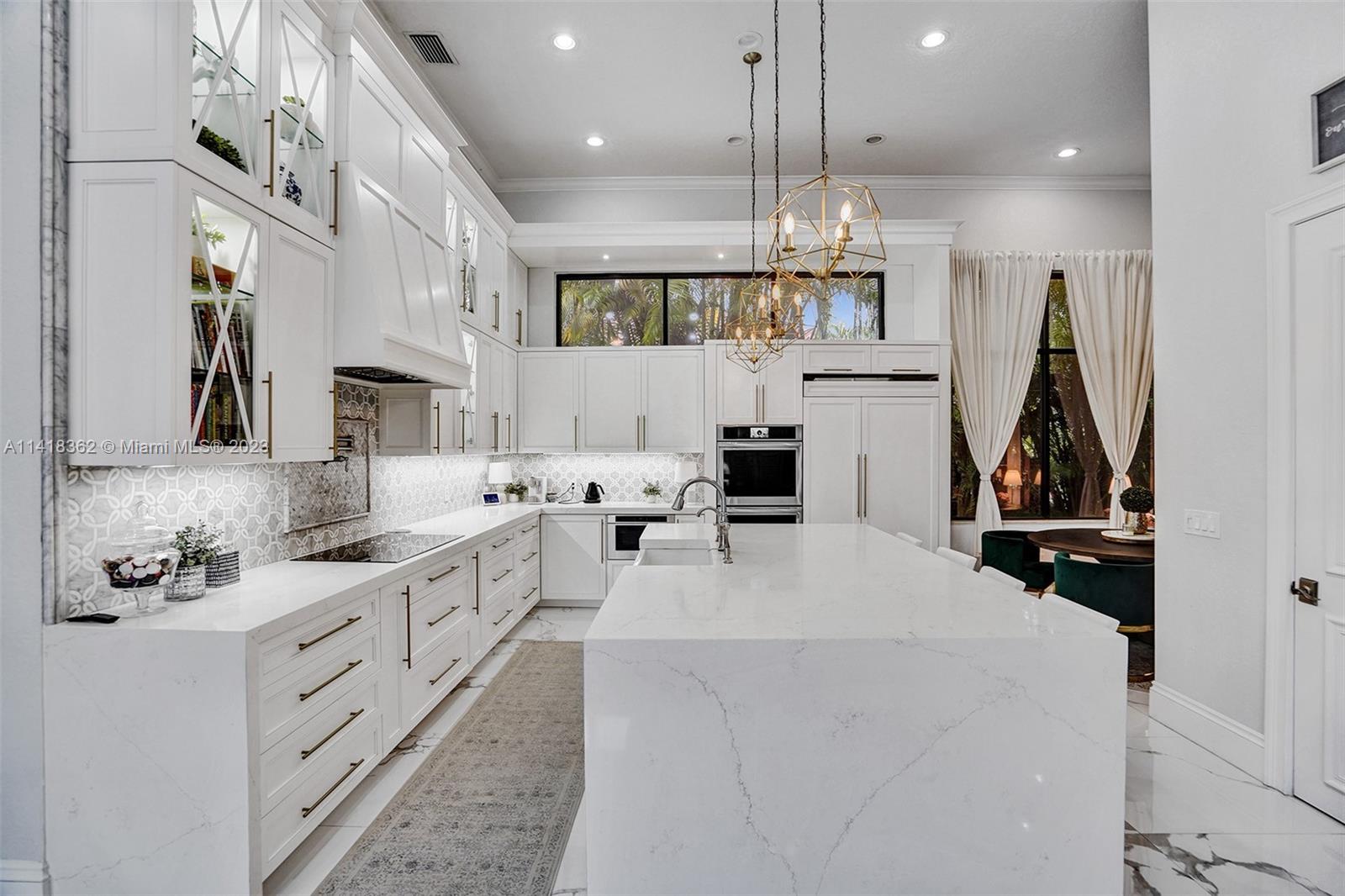 10578 Stonebridge Boulevard Boca Raton, FL 33498 - Photo 11 of 44 Gallery Image 11