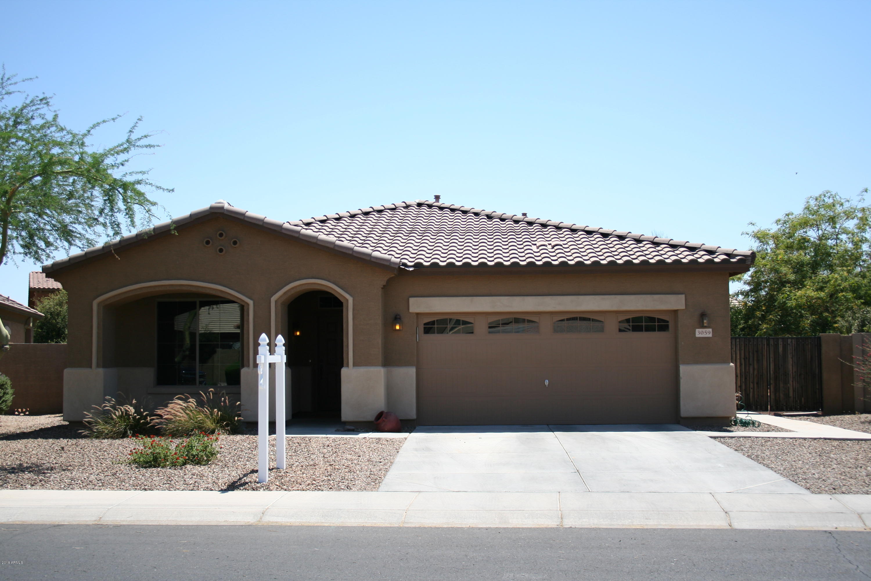 3059 East Ridgewood Lane Gilbert, AZ 85298 - Photo 5 of 54 IMG_7910