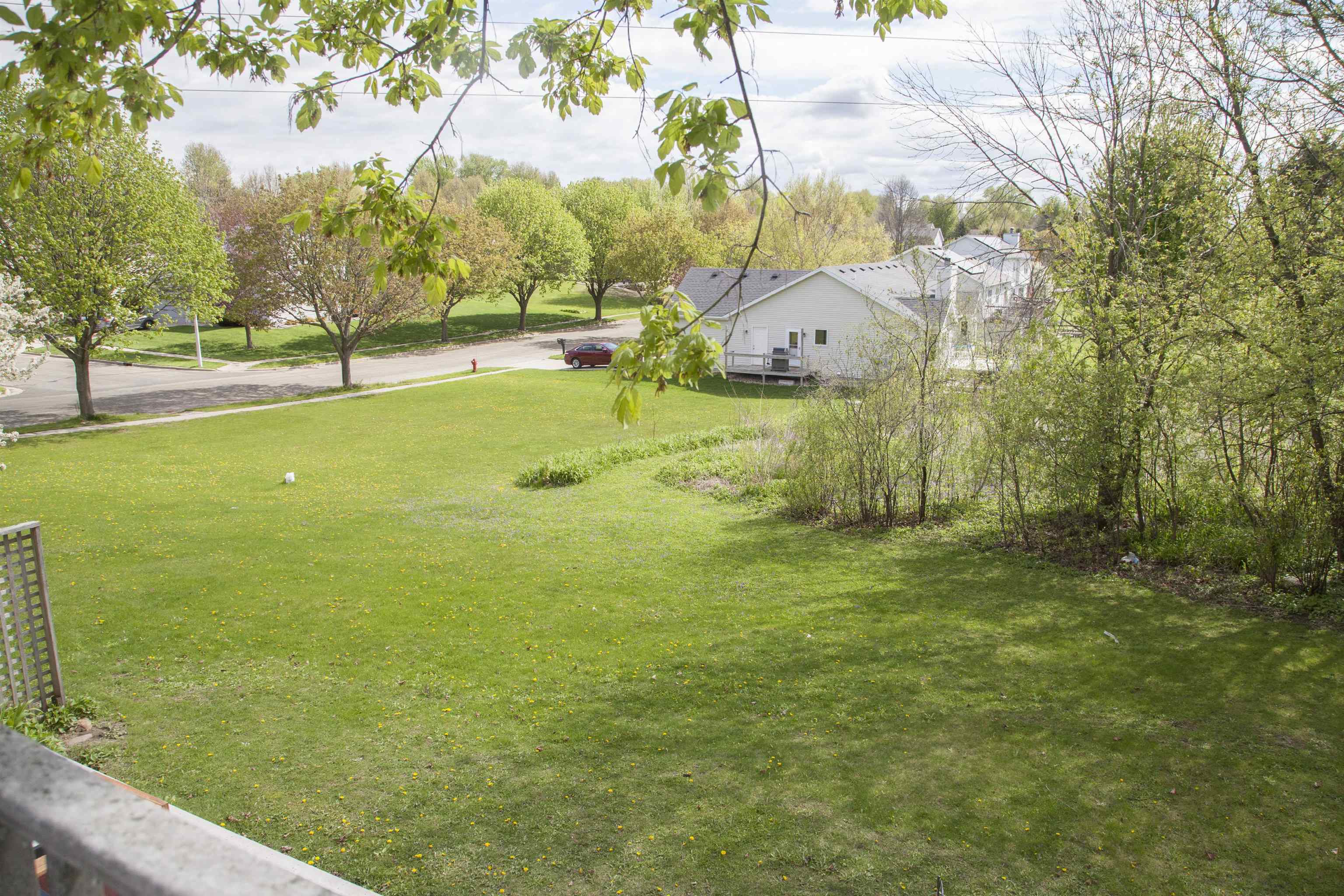 819 Spellman Street Mount Horeb, WI 53572 - Photo 24 of 32