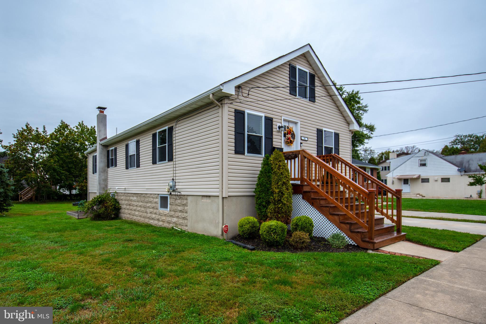 30 North Maple Avenue Maple Shade, NJ 08052 - Photo 2 of 33