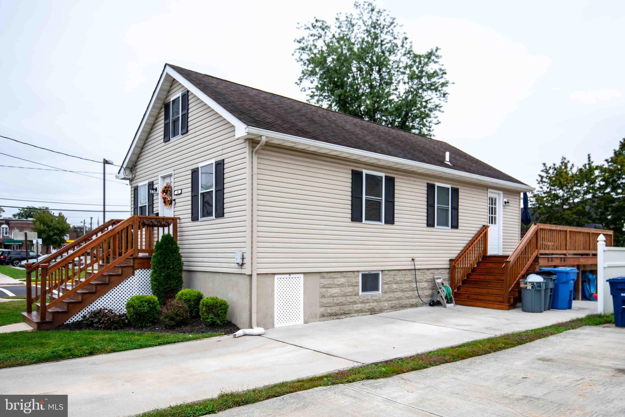 30 North Maple Avenue Maple Shade, NJ 08052 - Photo 3 of 33