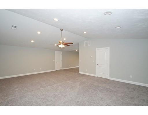 3 Old Beaver Dam Road Wareham, MA 02571 - Photo 8 of 16 Gallery Image 8