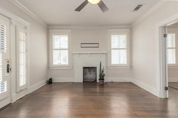 $299,900 | 2177 Harbert Avenue, Memphis, TN 38104