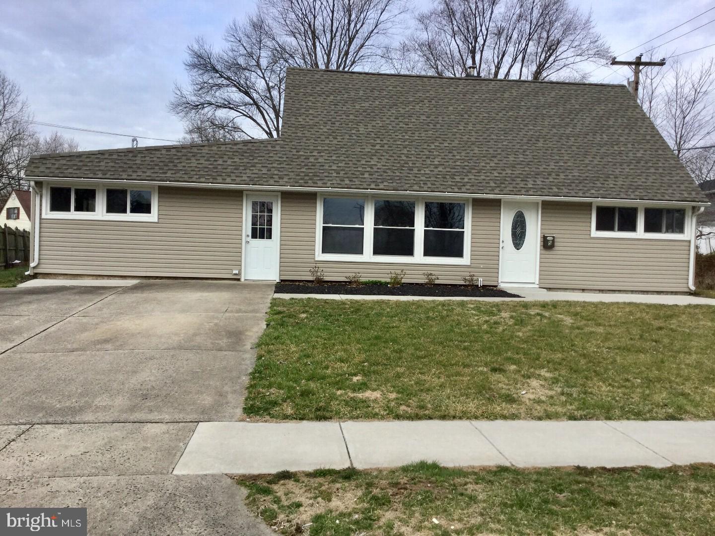 5 Towns Road Levittown, PA 19056 - Photo 1 of 12