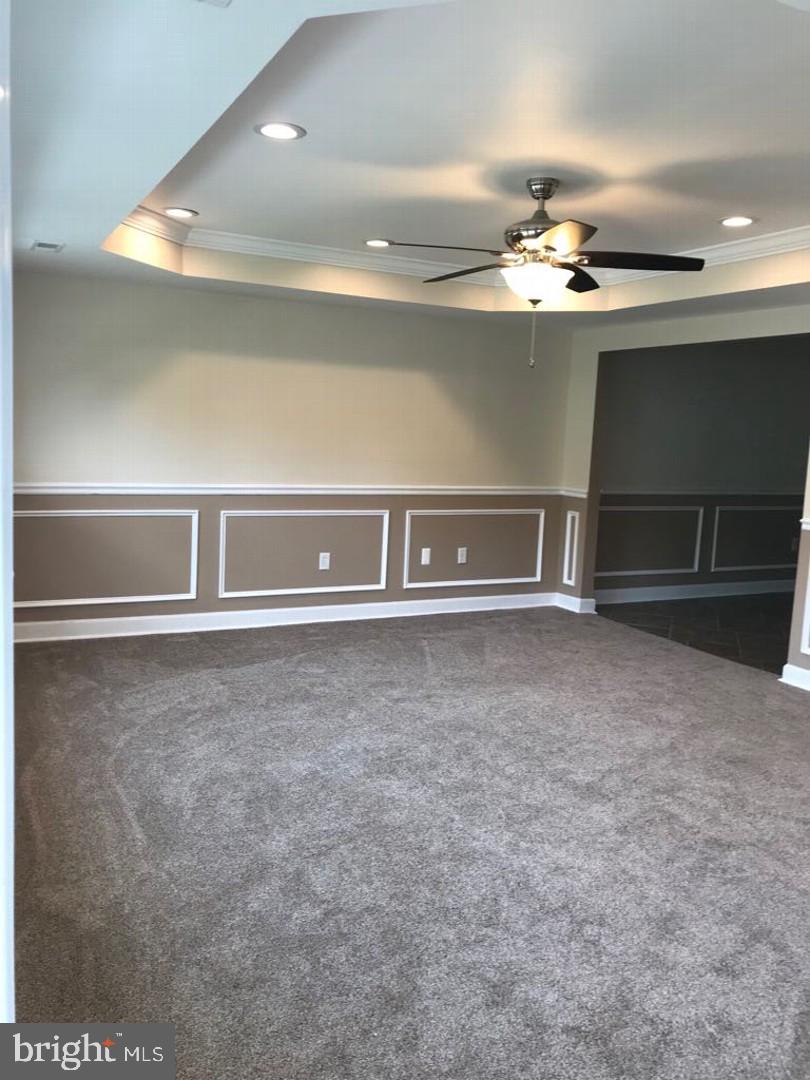 5 Towns Road Levittown, PA 19056 - Photo 3 of 12
