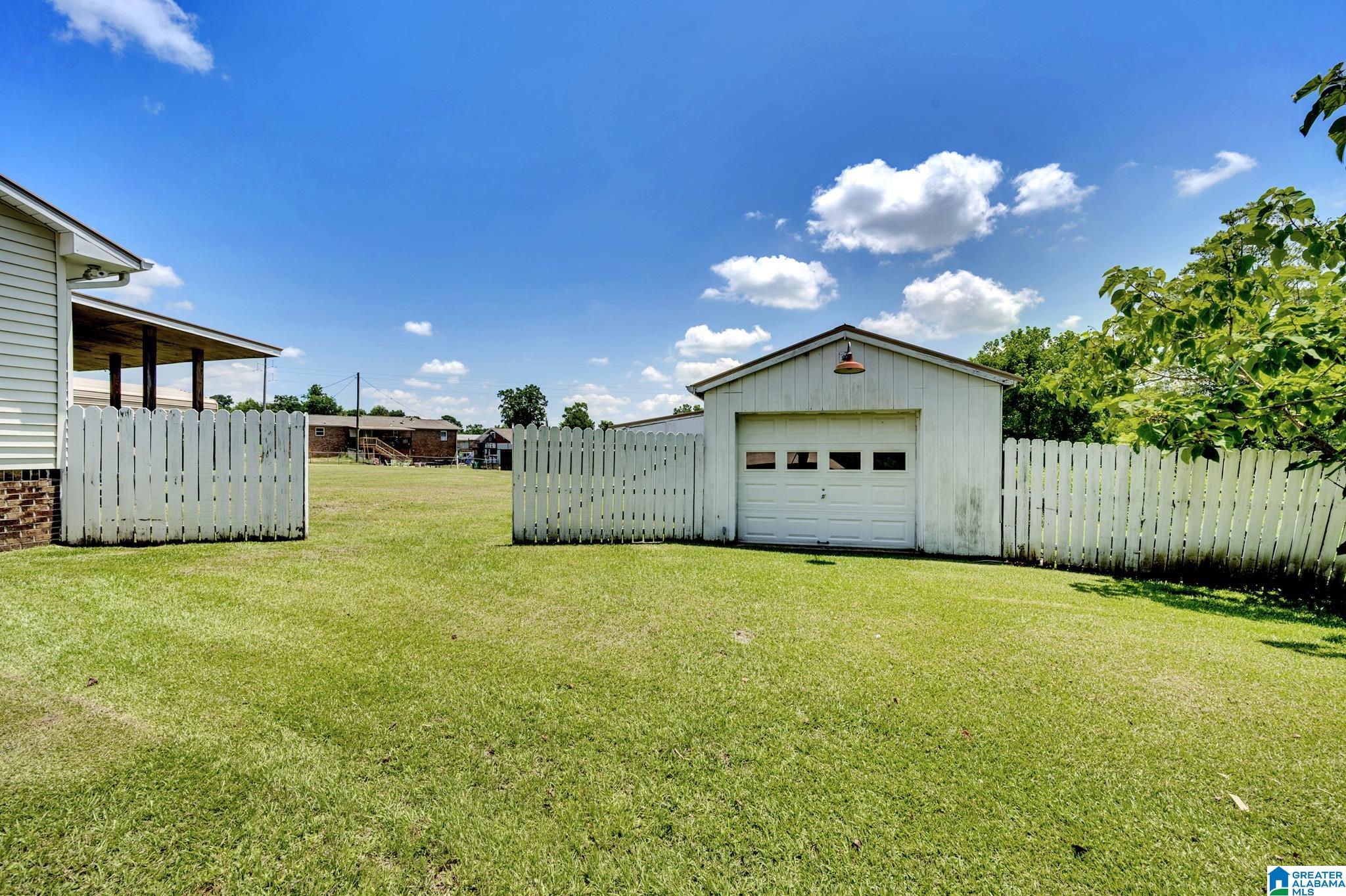 618 Cherokee Trail Warrior, AL 35180 - Photo 31 of 35