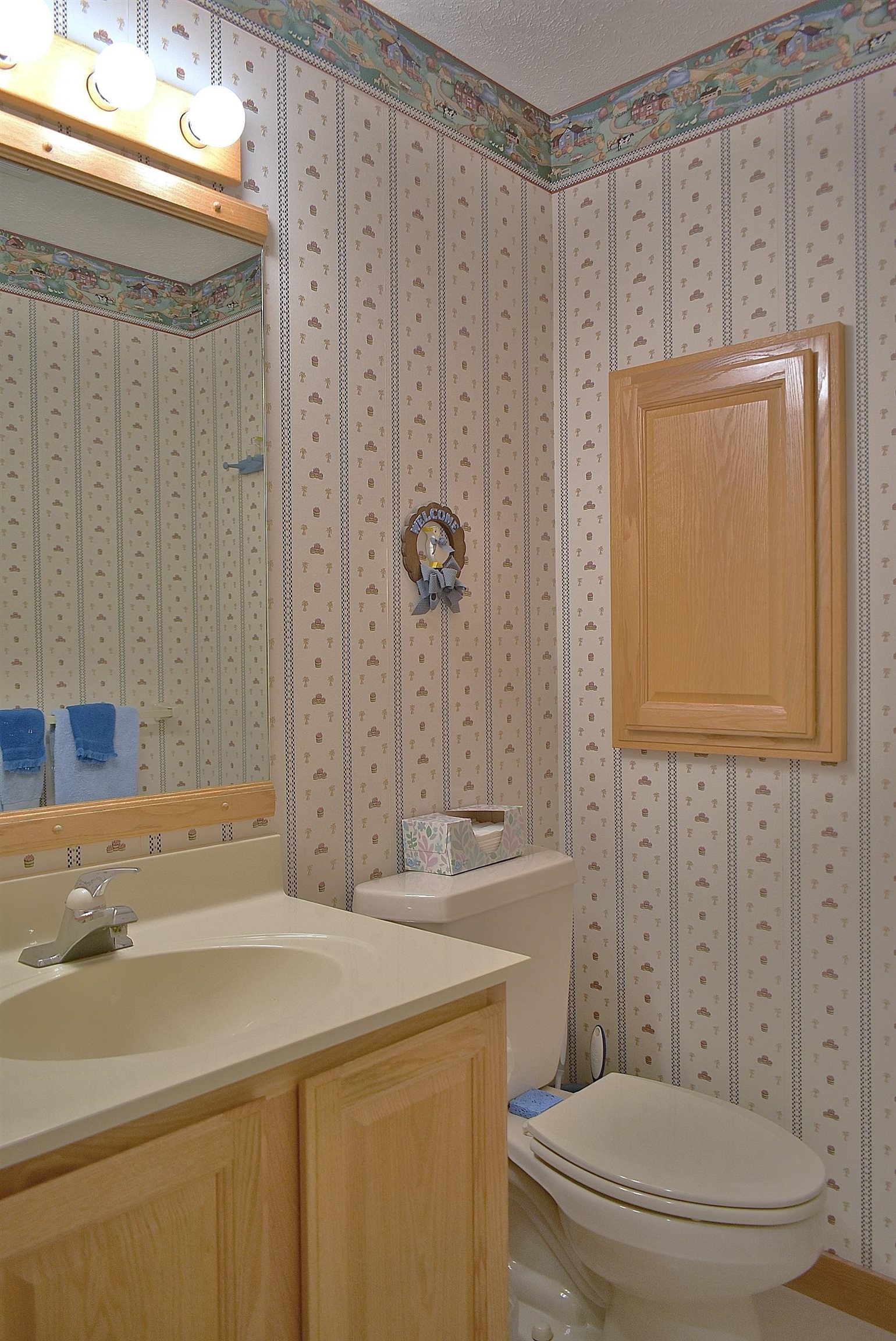 6592 Mission Ridge, Unit 86 Traverse City, MI 49686 - Photo 18 of 36 Gallery Image 18