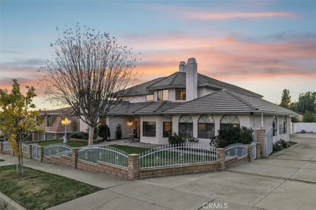 $1,600,000 | 2337 North San Antonio Avenue, Upland, CA 91784