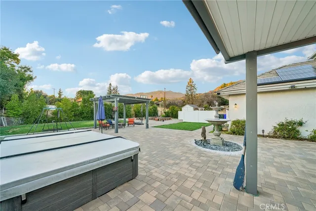 $1,600,000 | 2337 North San Antonio Avenue, Upland, CA 91784