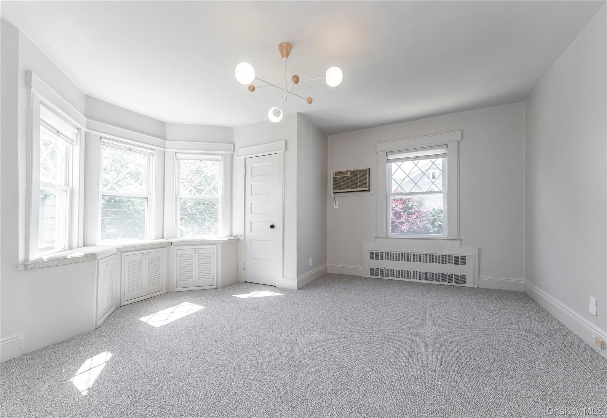 486 Oxford Road Cedarhurst, NY 11516 - Photo 22 of 31