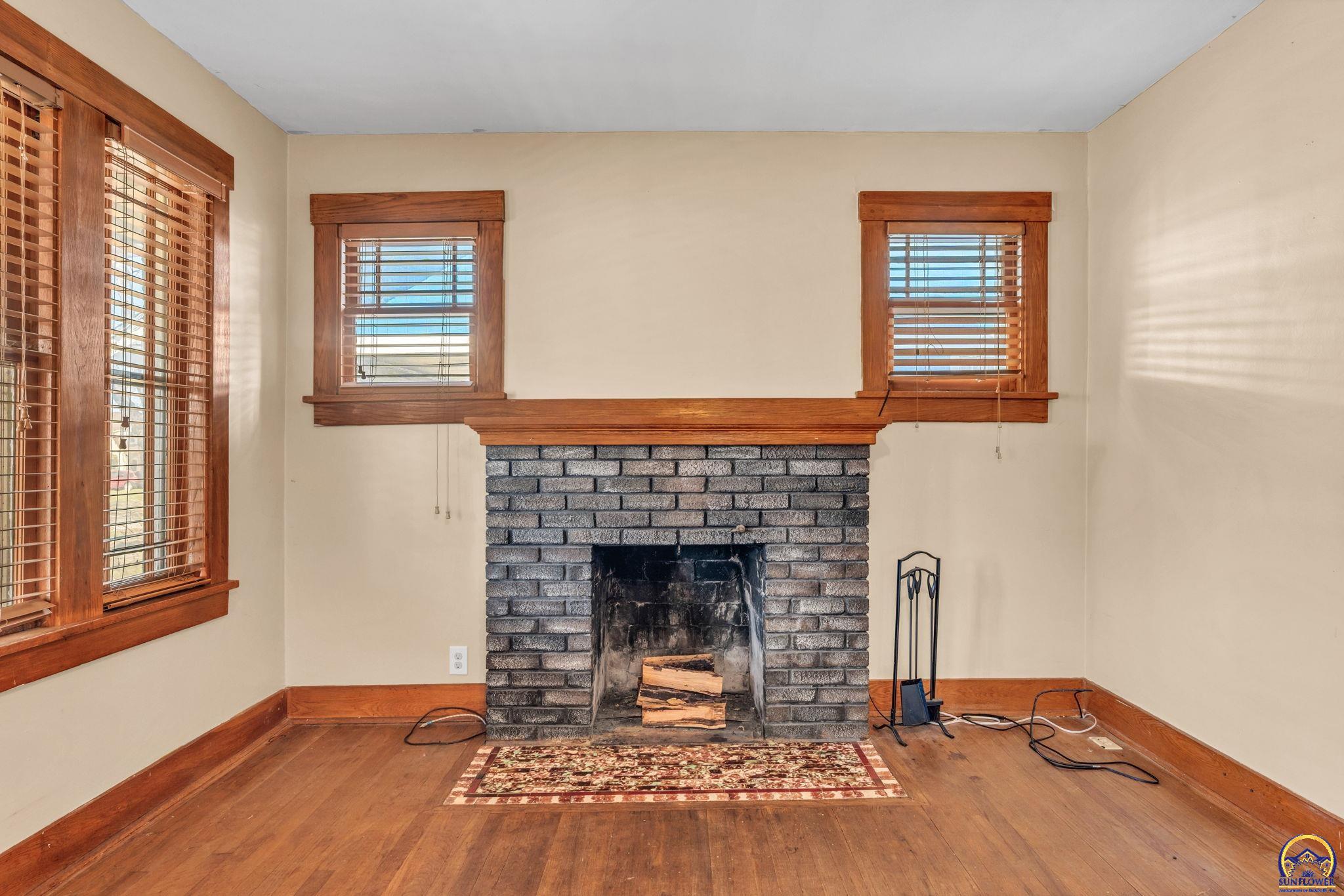 1034 Southwest Lincoln Street Topeka, KS 66604 - Photo 12 of 42