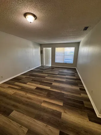 $2,000 | 4510 Parker Avenue, Unit 1, West Palm Beach, FL 33405