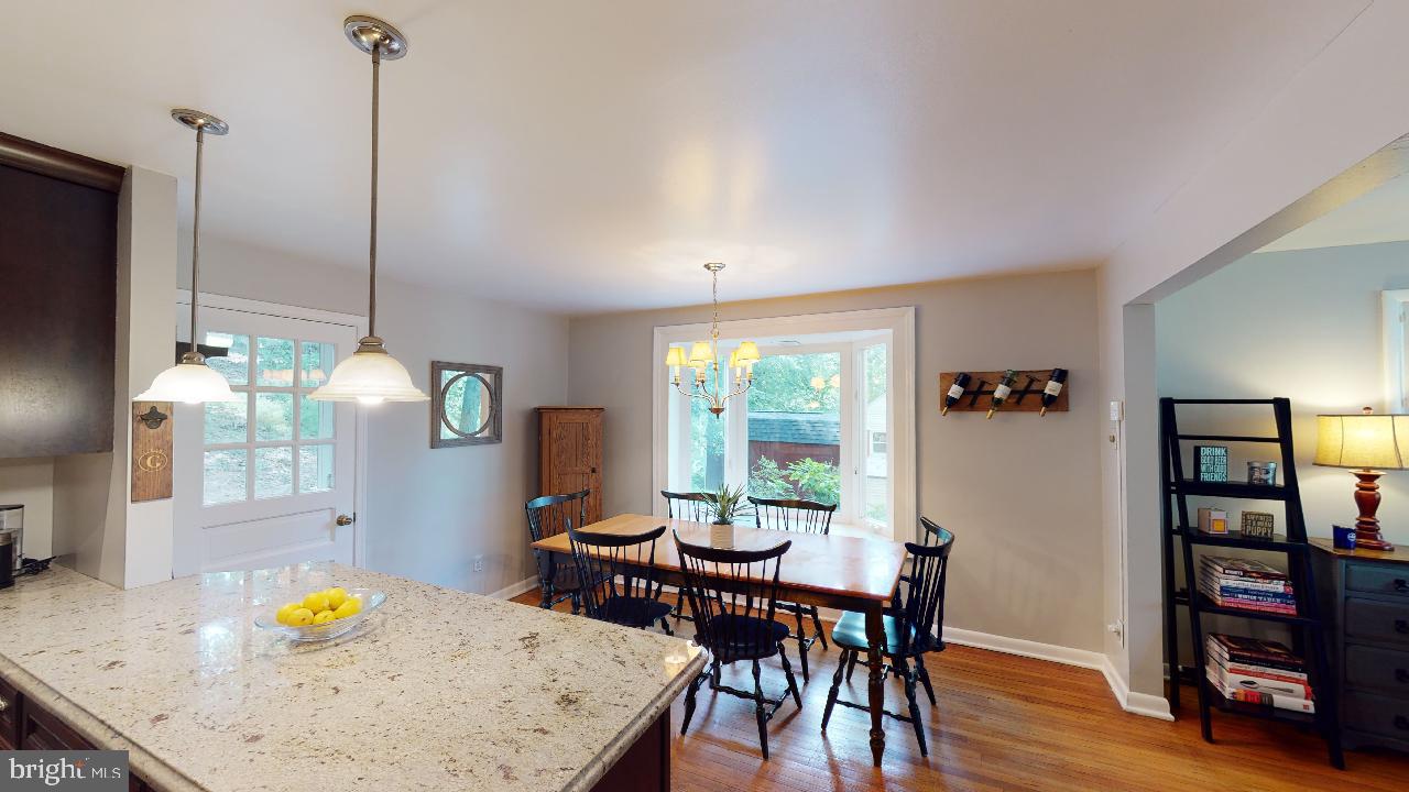 600 Forest Road Wayne, PA 19087 - Photo 11 of 30 Kitchen/Dining Area