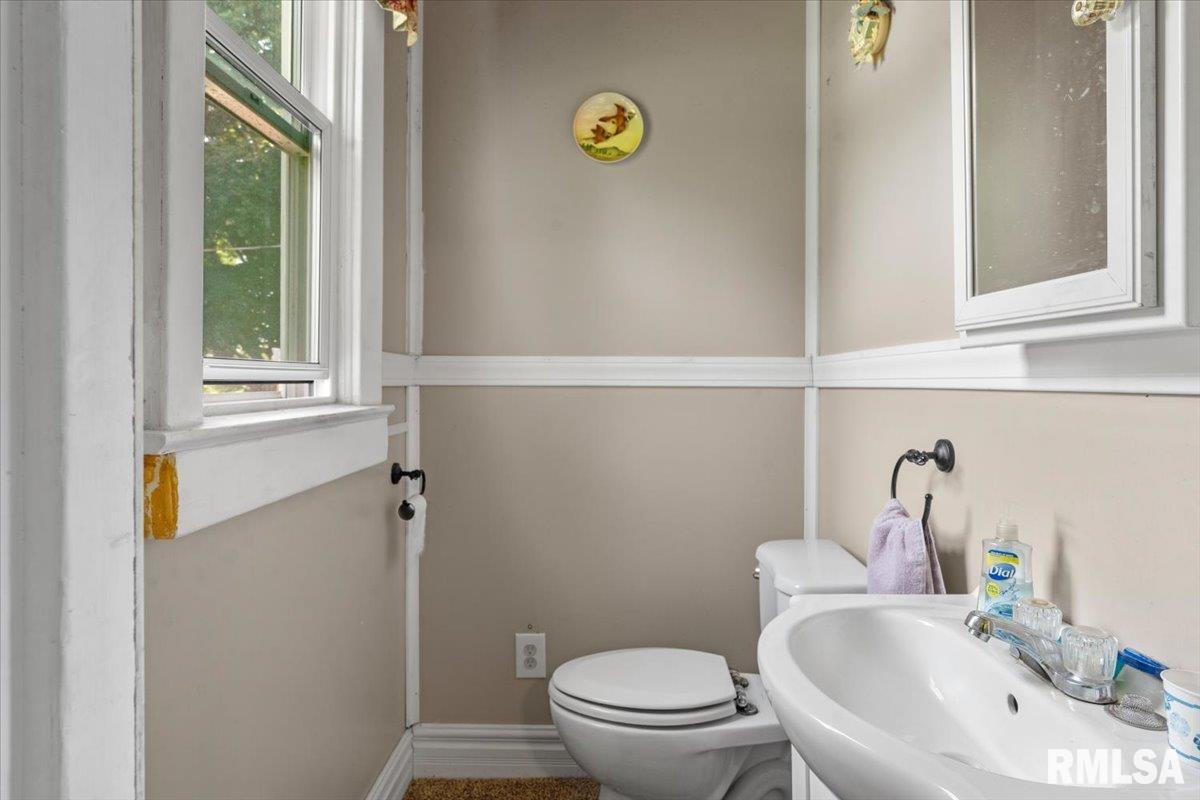 17124 Engel Street Athens, IL 62613 - Photo 19 of 46