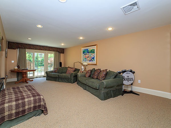 15 Burrage Road Newton, MA 02459 - Photo 22 of 26 Gallery Image 22