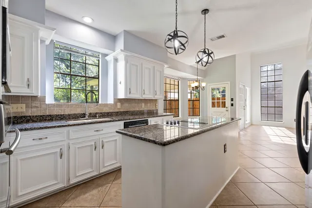 $2,900 | 2807 4 Pines Drive, Houston, TX 77345