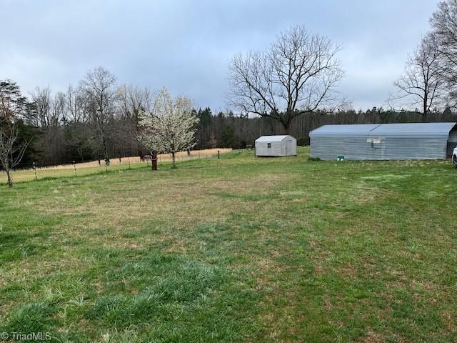 225 Arrowbrook Road Harmony, NC 28634 - Photo 2 of 11 Gallery Image 2