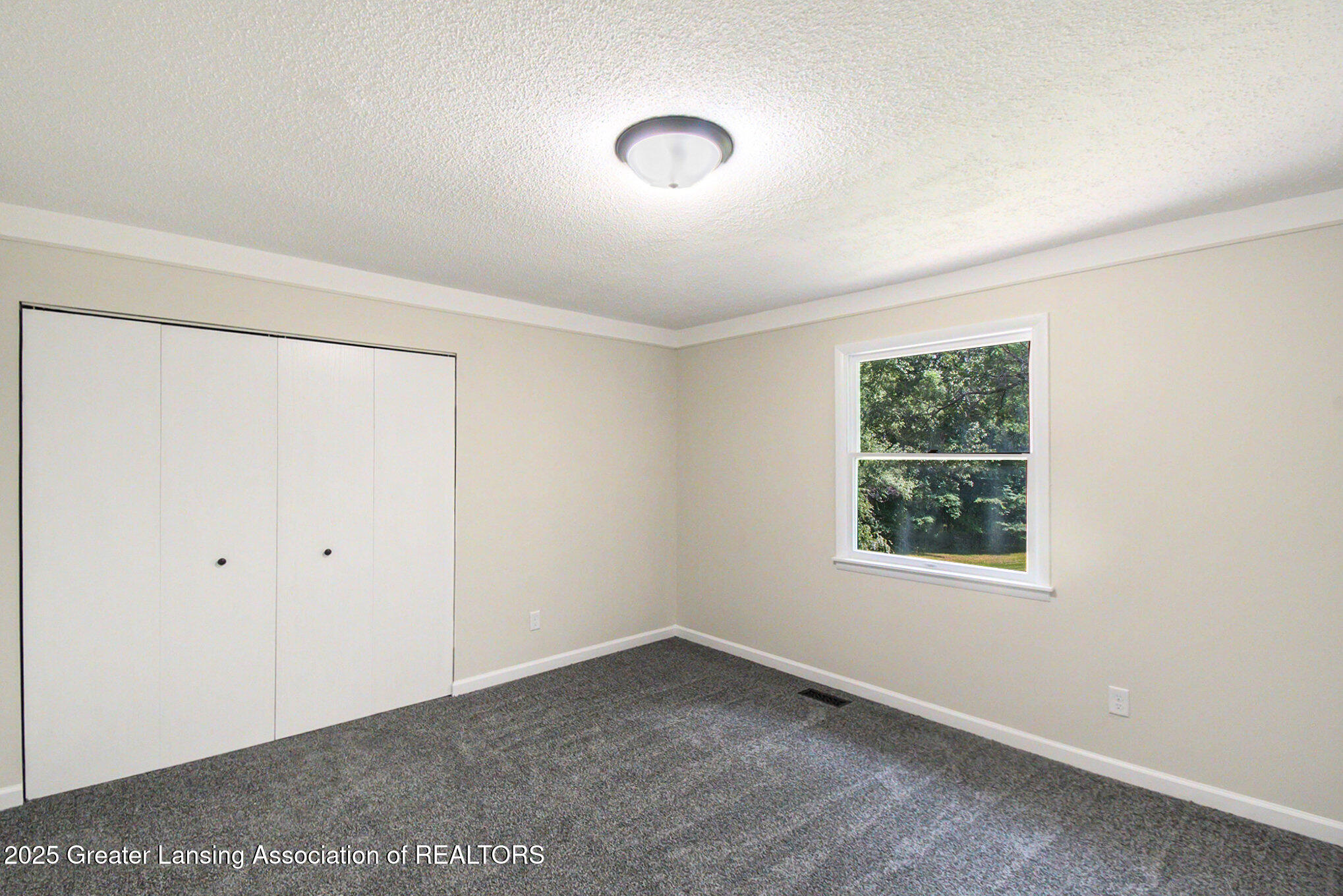 5405 Shepper Road Stockbridge, MI 49285 - Photo 6 of 25 Primary Bedroom