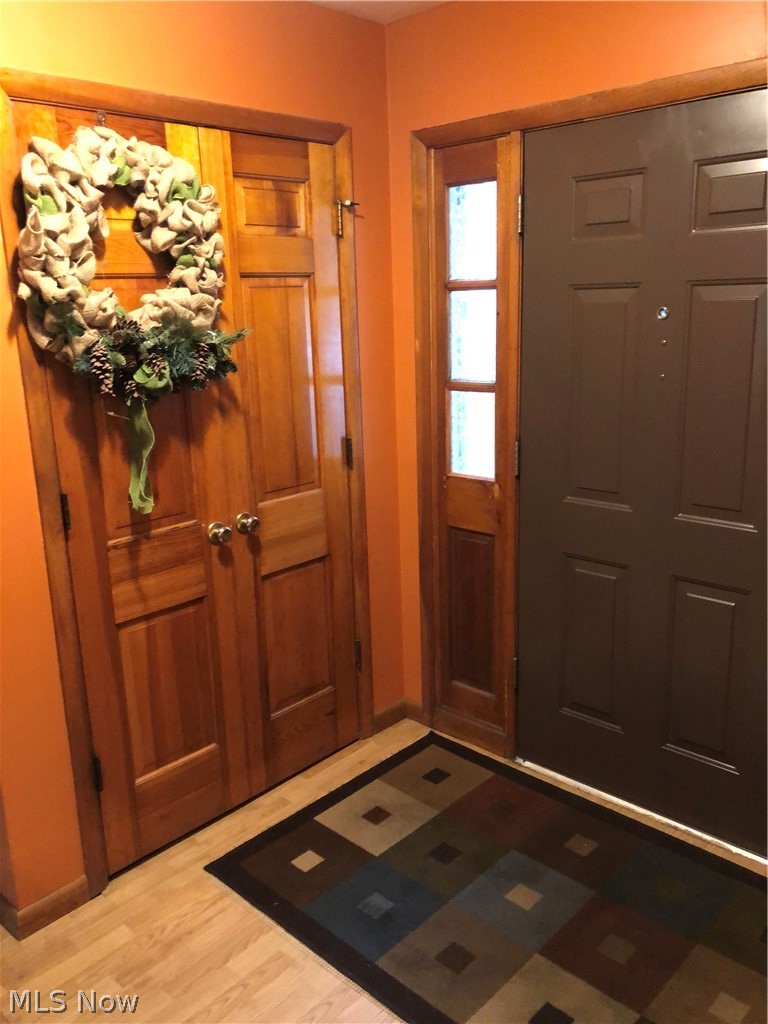 8 Old State Road South Norwalk, OH 44857 - Photo 8 of 23 Front door Foyer.