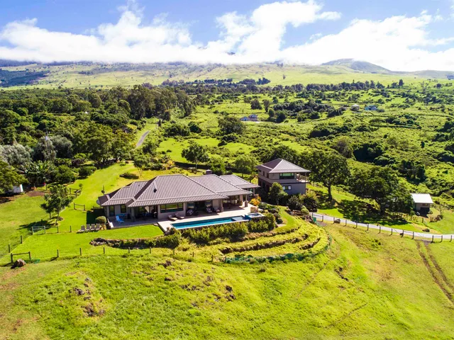 $9,750,000 | 337 Kealakapu Road, Kula, HI 96790
