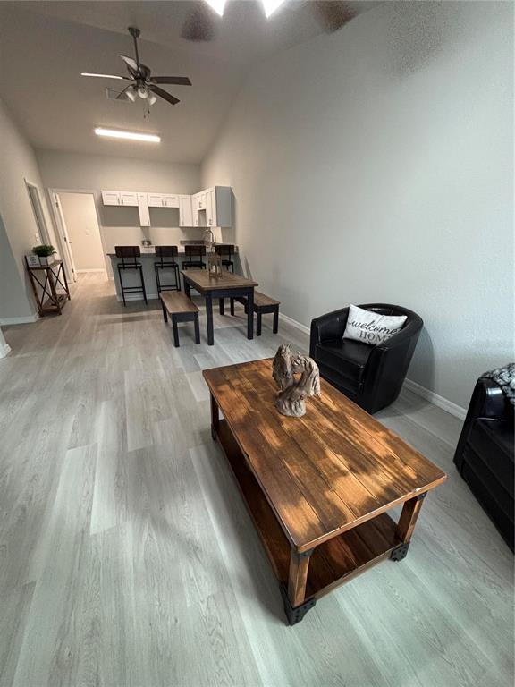 607 Southeast 4th Drive, Unit B Williston, FL 32696 - Photo 4 of 15