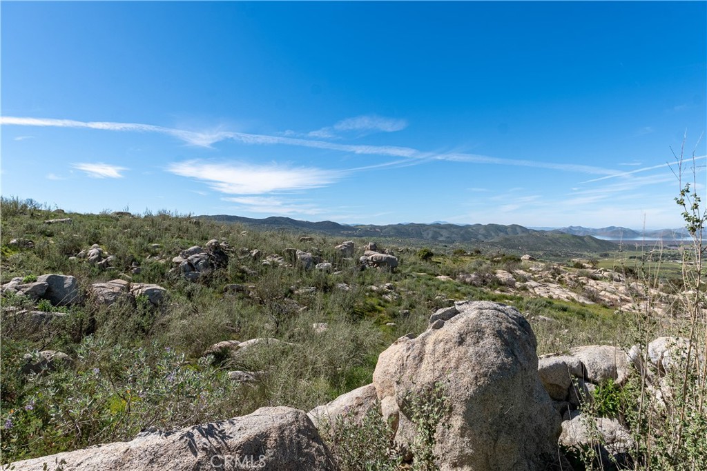 0 Webber Way Hemet, CA 92544 - Photo 25 of 33 a view of a city with mountains in the background
