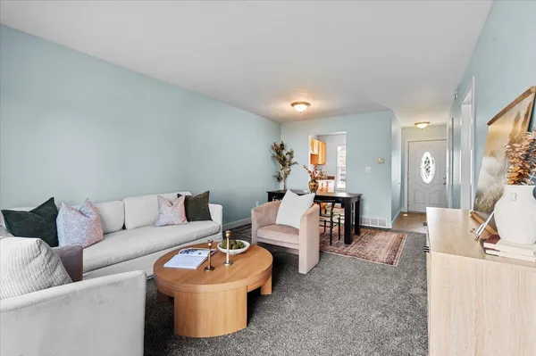 $175,000 | 4565 Tabor Road Northwest, Unit 38, Comstock Park, MI 49321