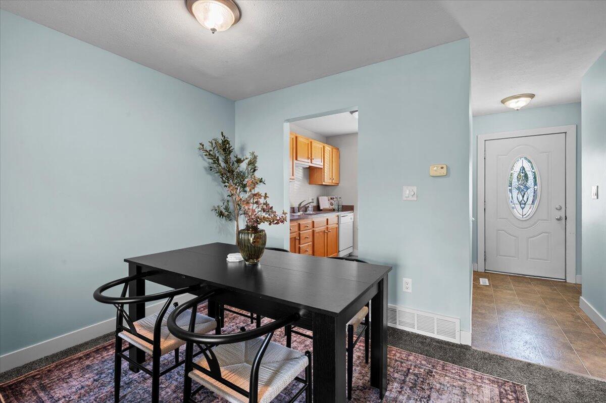 4565 Tabor Road Northwest, Unit 38 Comstock Park, MI 49321 - Photo 10 of 18 32-DSC_6820