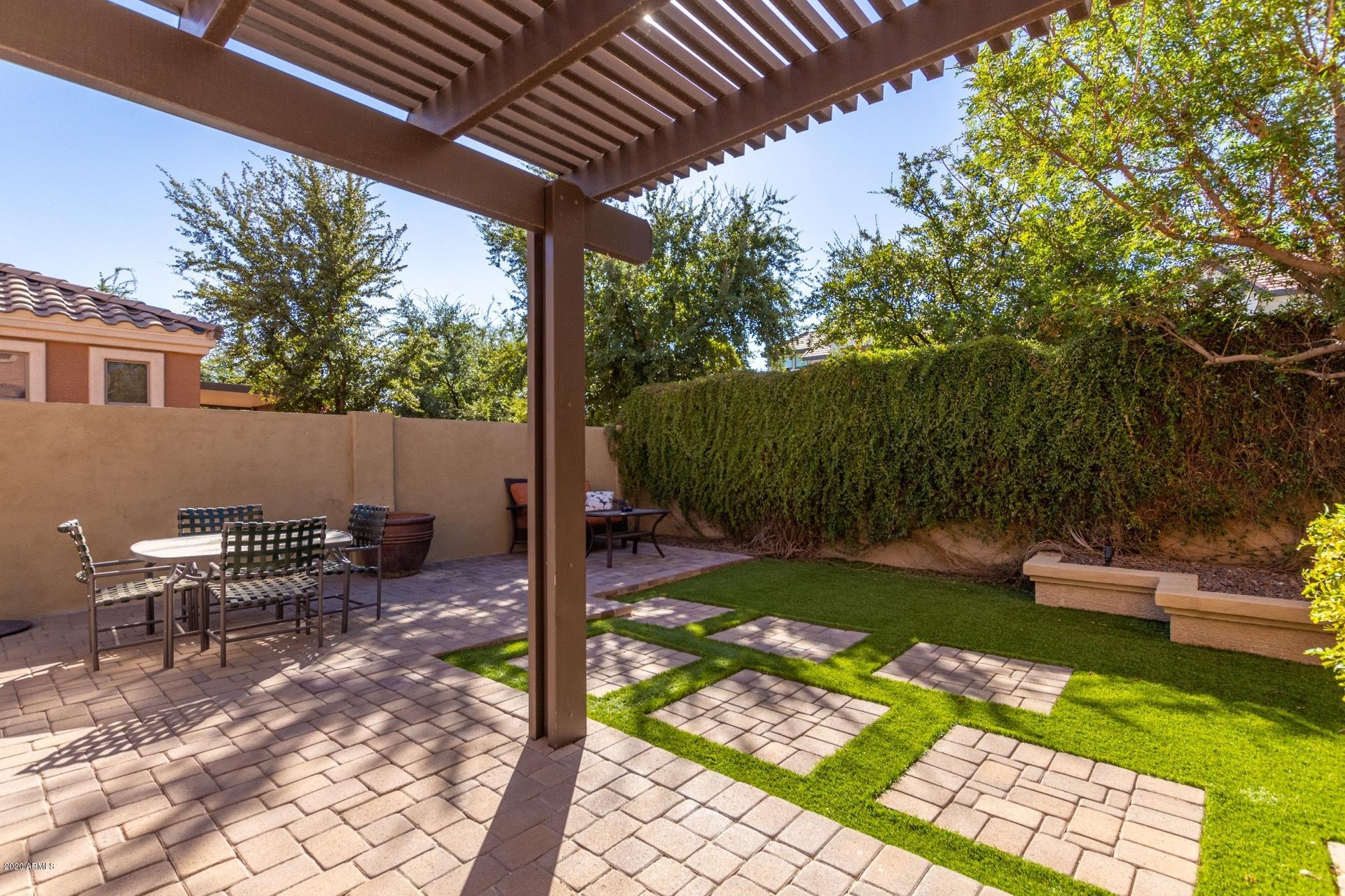 1688 South Martingale Road Gilbert, AZ 85295 - Photo 22 of 35 22