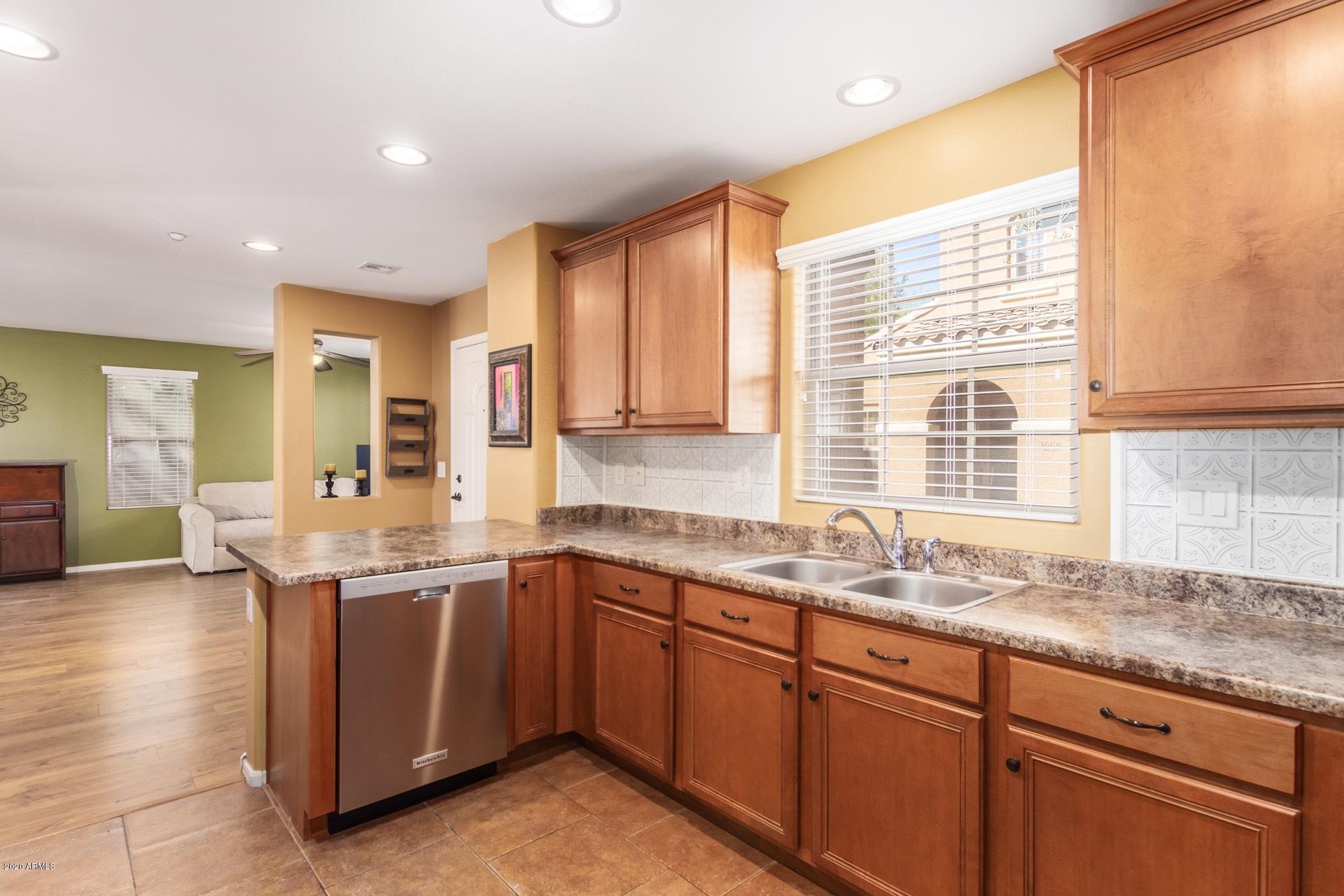 1688 South Martingale Road Gilbert, AZ 85295 - Photo 9 of 35 9