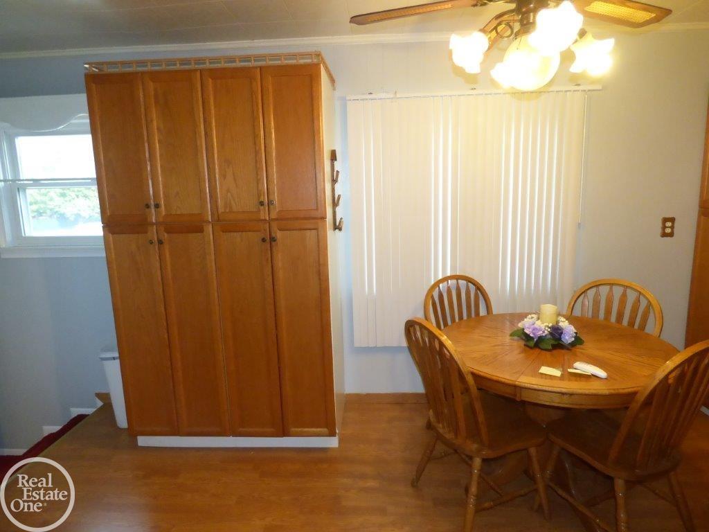 35618 Utica Road Clinton Township, MI 48035 - Photo 8 of 24 50020429-7.JPG