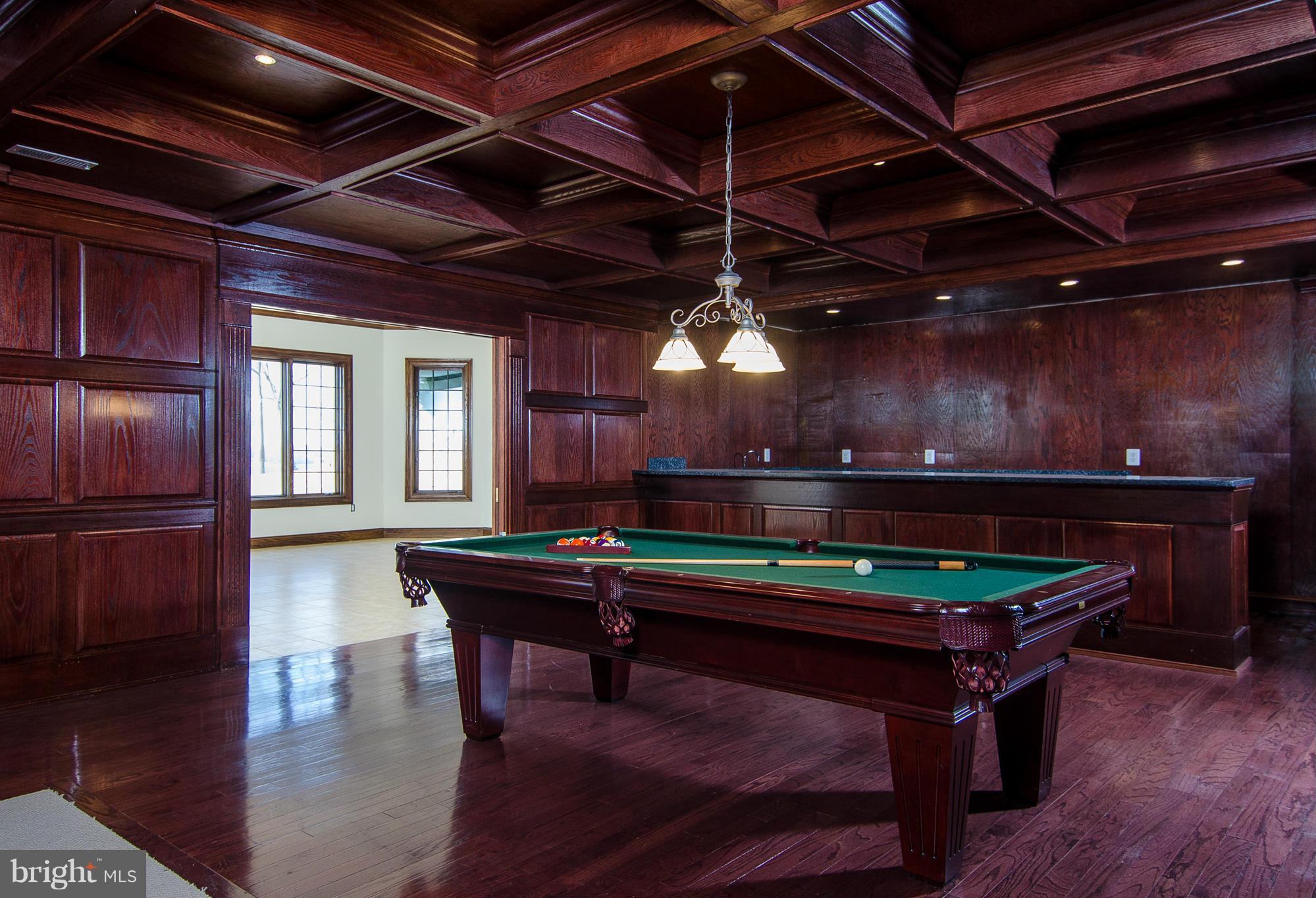 952 Old County Road Severna Park, MD 21146 - Photo 18 of 27 Family Room