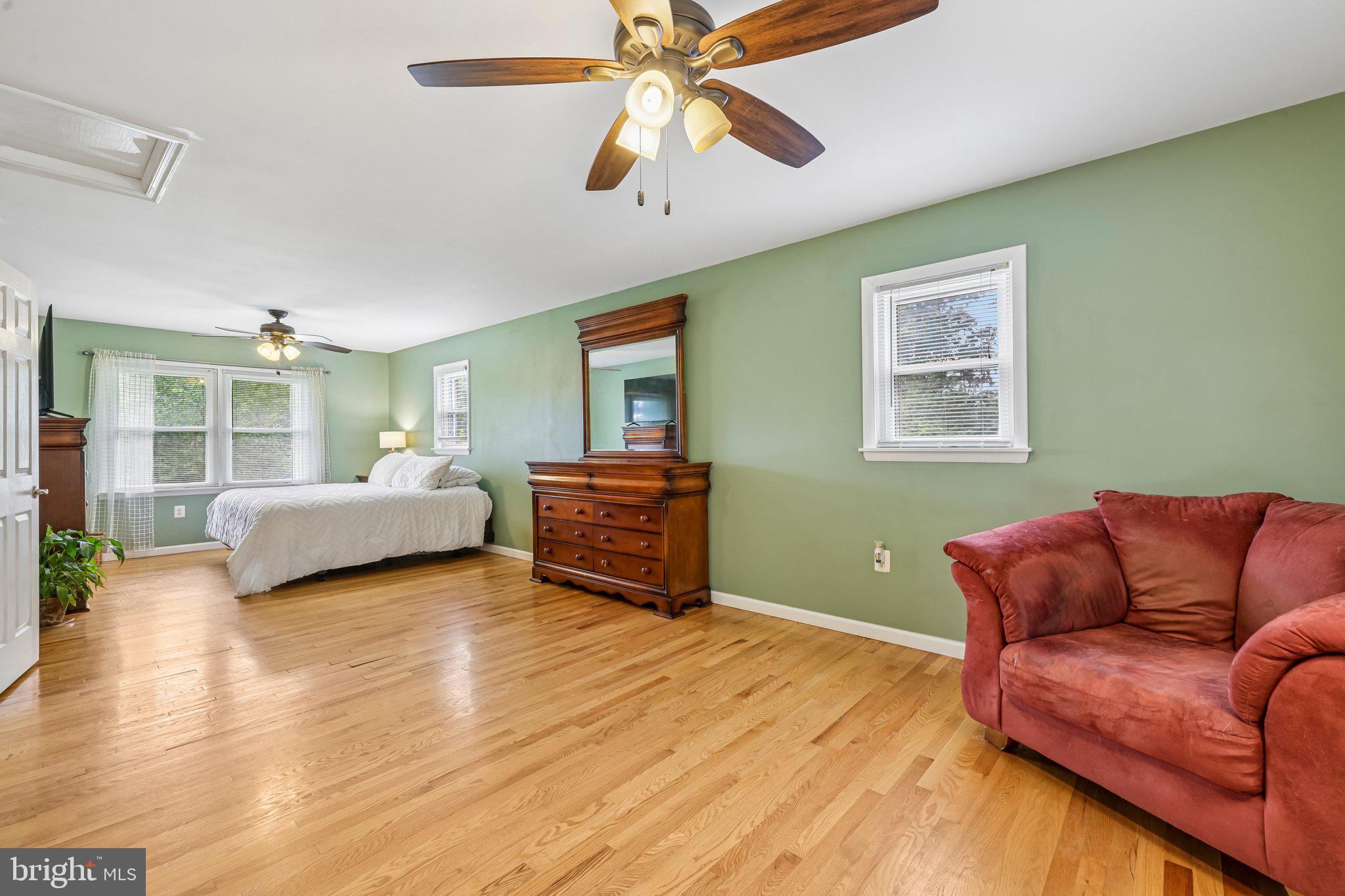 3625 Hooper Road New Windsor, MD 21776 - Photo 35 of 50 Primary Bedroom Upper Level