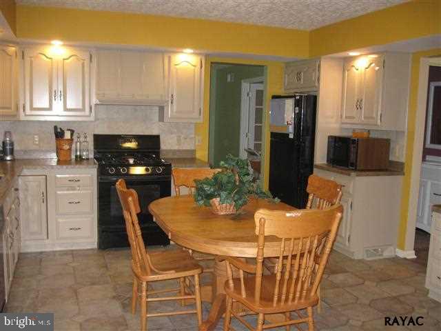 920 Taxville Road York, PA 17404 - Photo 11 of 36 Gallery Image 11