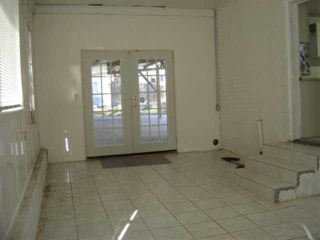 807 East Lee Road Taylors, SC 29687 - Photo 14 of 17 Gallery Image 14