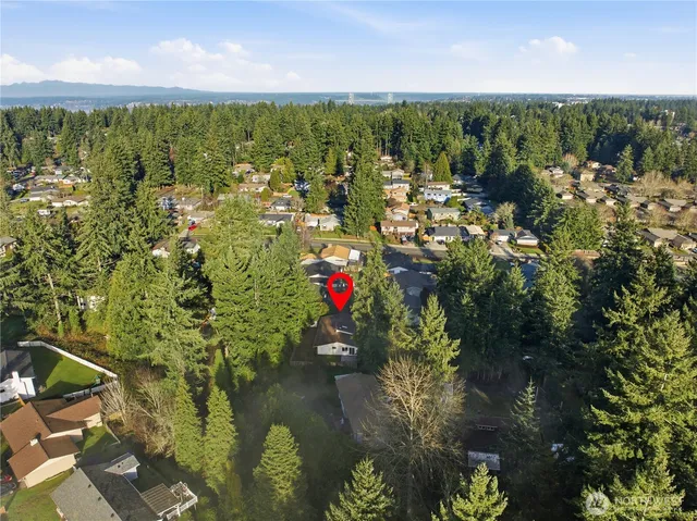 $525,000 | 5408 81st Ave Court West, University Place, WA 98467