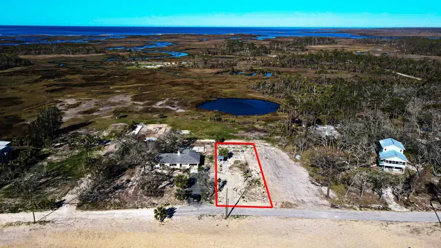 $69,000 | 428 Southwest 911th Street, Steinhatchee, FL 32359