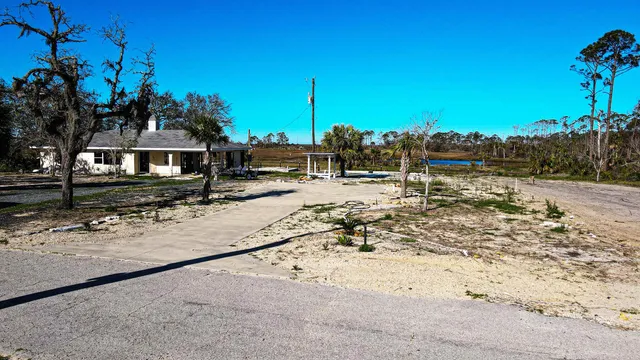 $69,000 | 428 Southwest 911th Street, Steinhatchee, FL 32359