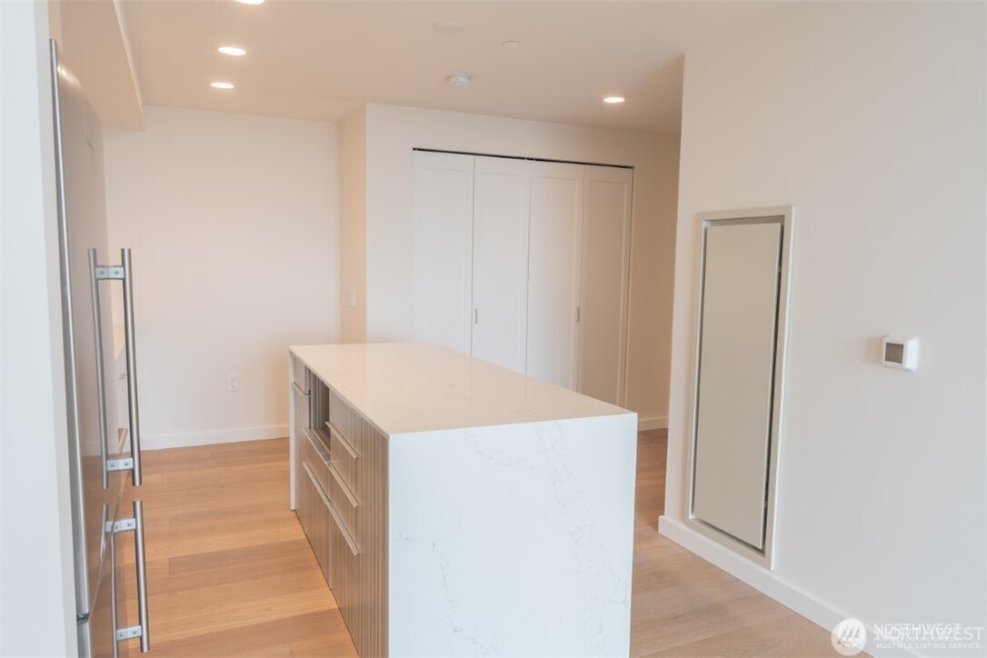 450 South Main Street, Unit 1605 Seattle, WA 98104 - Photo 7 of 23