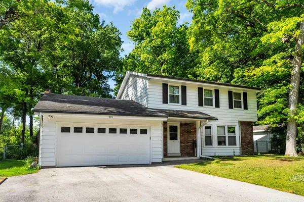 $425,000 | 3011 Bruce Drive, Caledonia, WI 53404