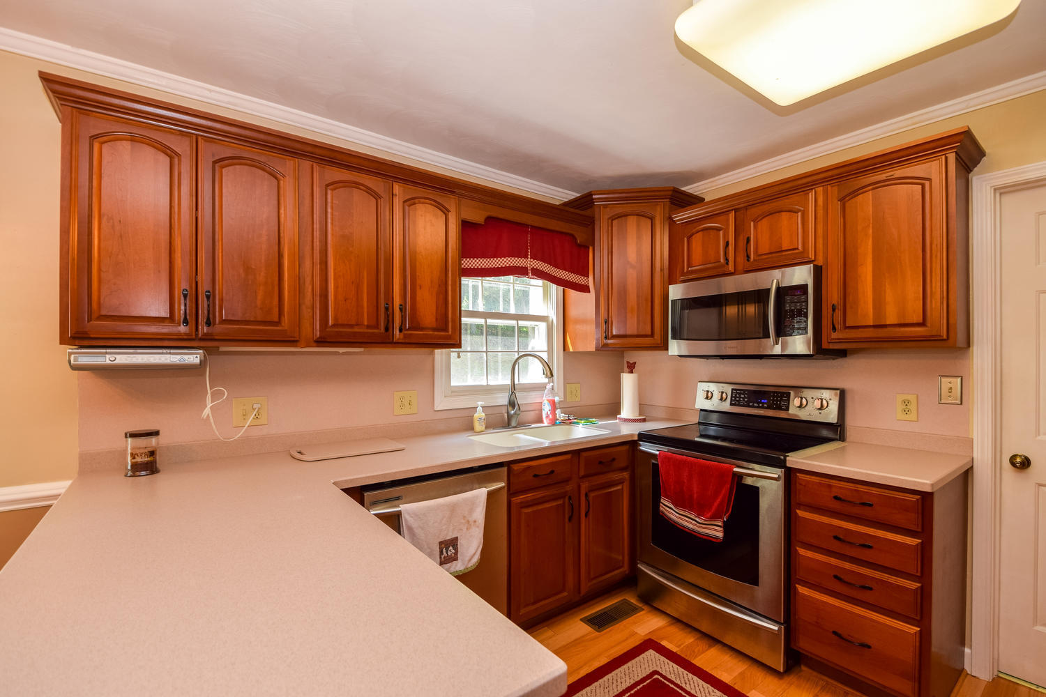 1658 Millbridge Road Salem, VA 24153 - Photo 12 of 34 1658 Millbridge Rd Salem VA-large-013-30