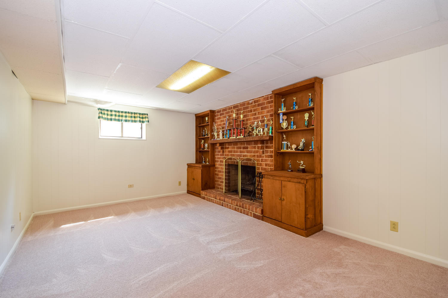 1658 Millbridge Road Salem, VA 24153 - Photo 29 of 34 1658 Millbridge Rd Salem VA-large-027-17