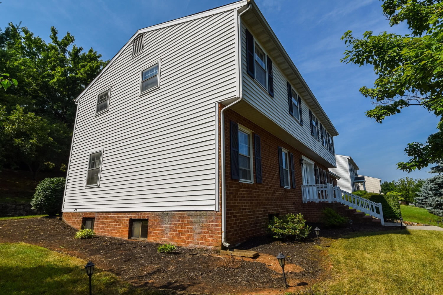 1658 Millbridge Road Salem, VA 24153 - Photo 34 of 34 1658 Millbridge Rd Salem VA-large-033-12