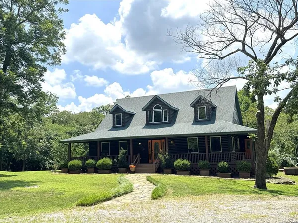 $699,000 | 22678 South Tyson Circle, Lacygne, KS 66040