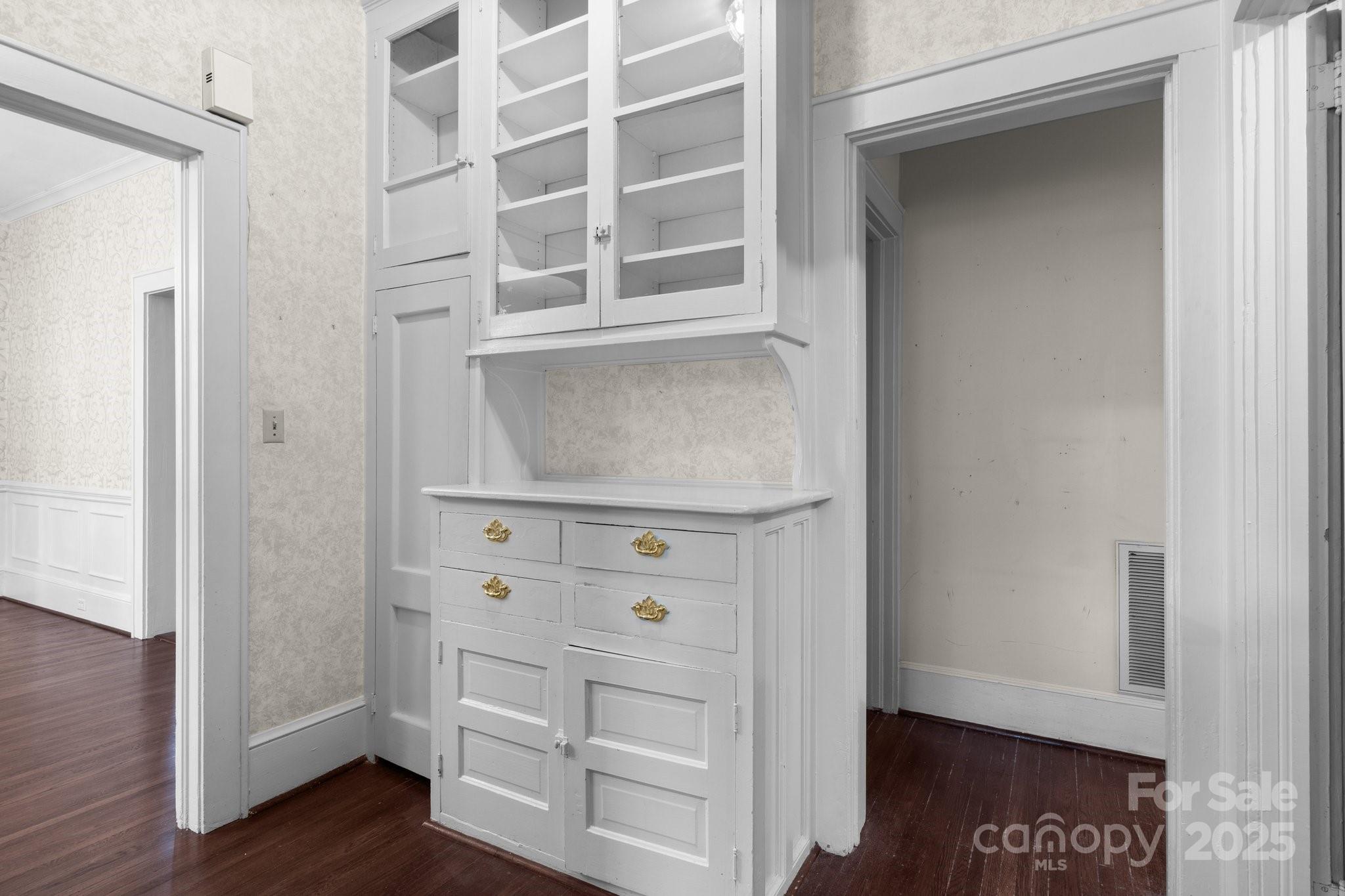 920 Queens Road Charlotte, NC 28207 - Photo 26 of 36 Gallery Image 26