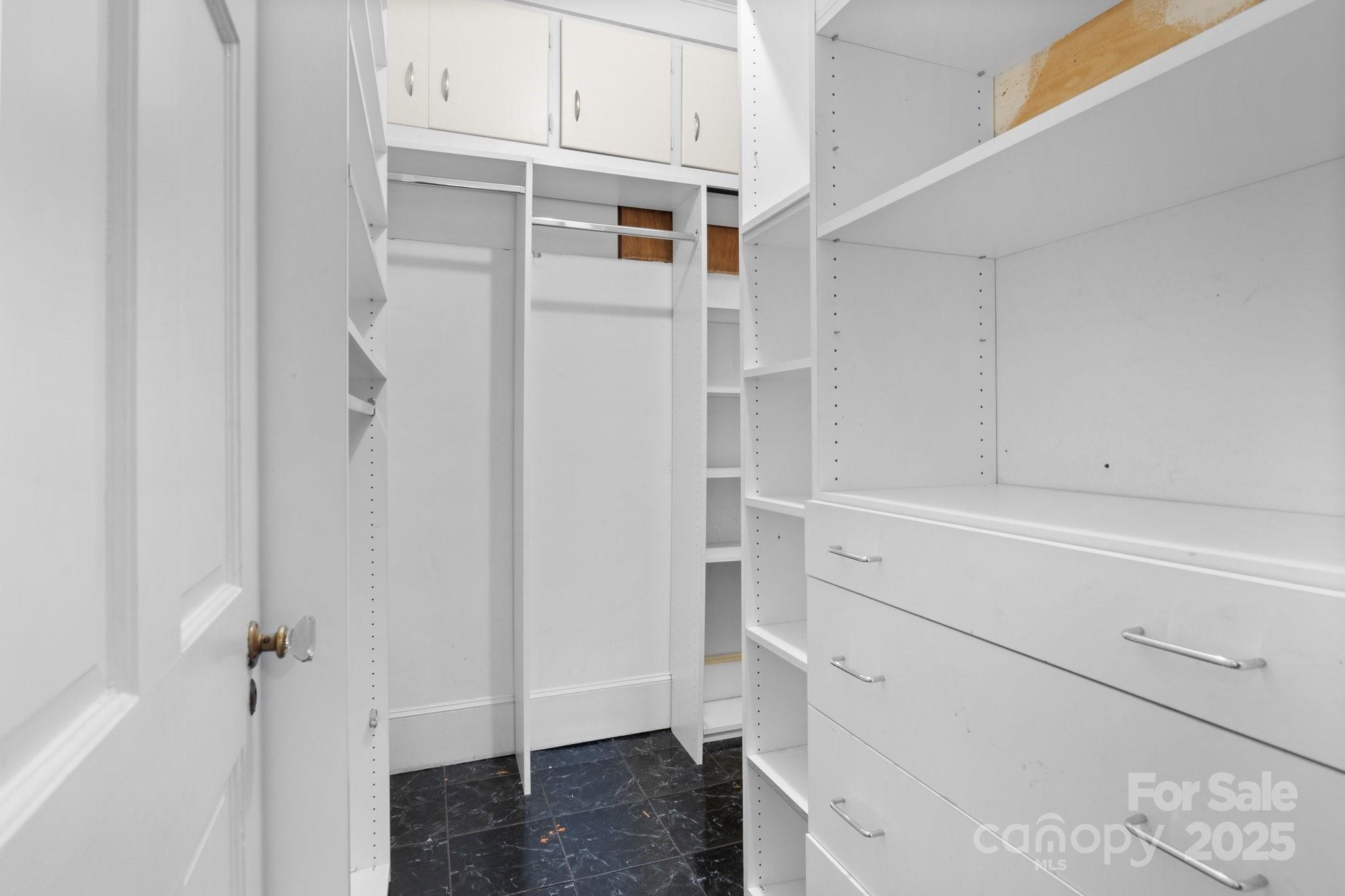 920 Queens Road Charlotte, NC 28207 - Photo 28 of 36 Gallery Image 28