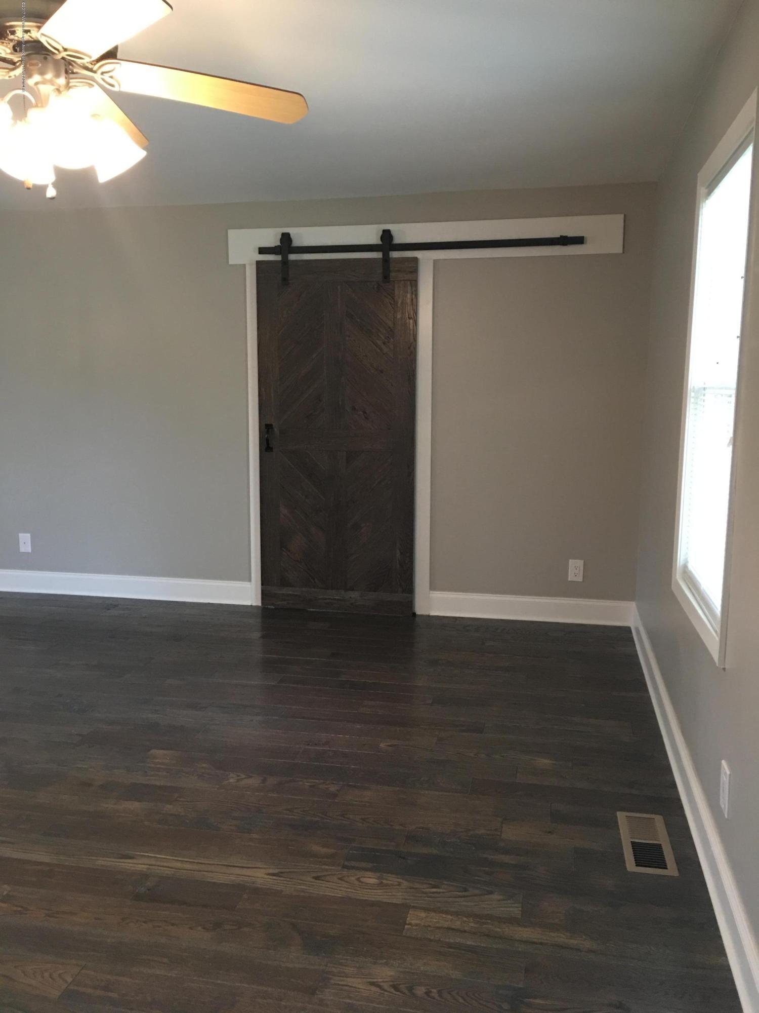 8675 Millbranch Road Southaven, MS 38671 - Photo 2 of 17 IMG_3015