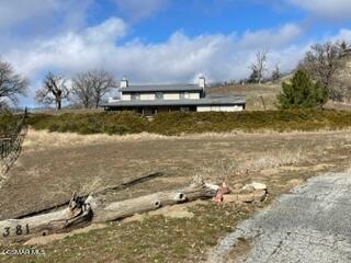 23381 Angus Court Tehachapi, CA 93561 - Photo 7 of 8 a view of a lake